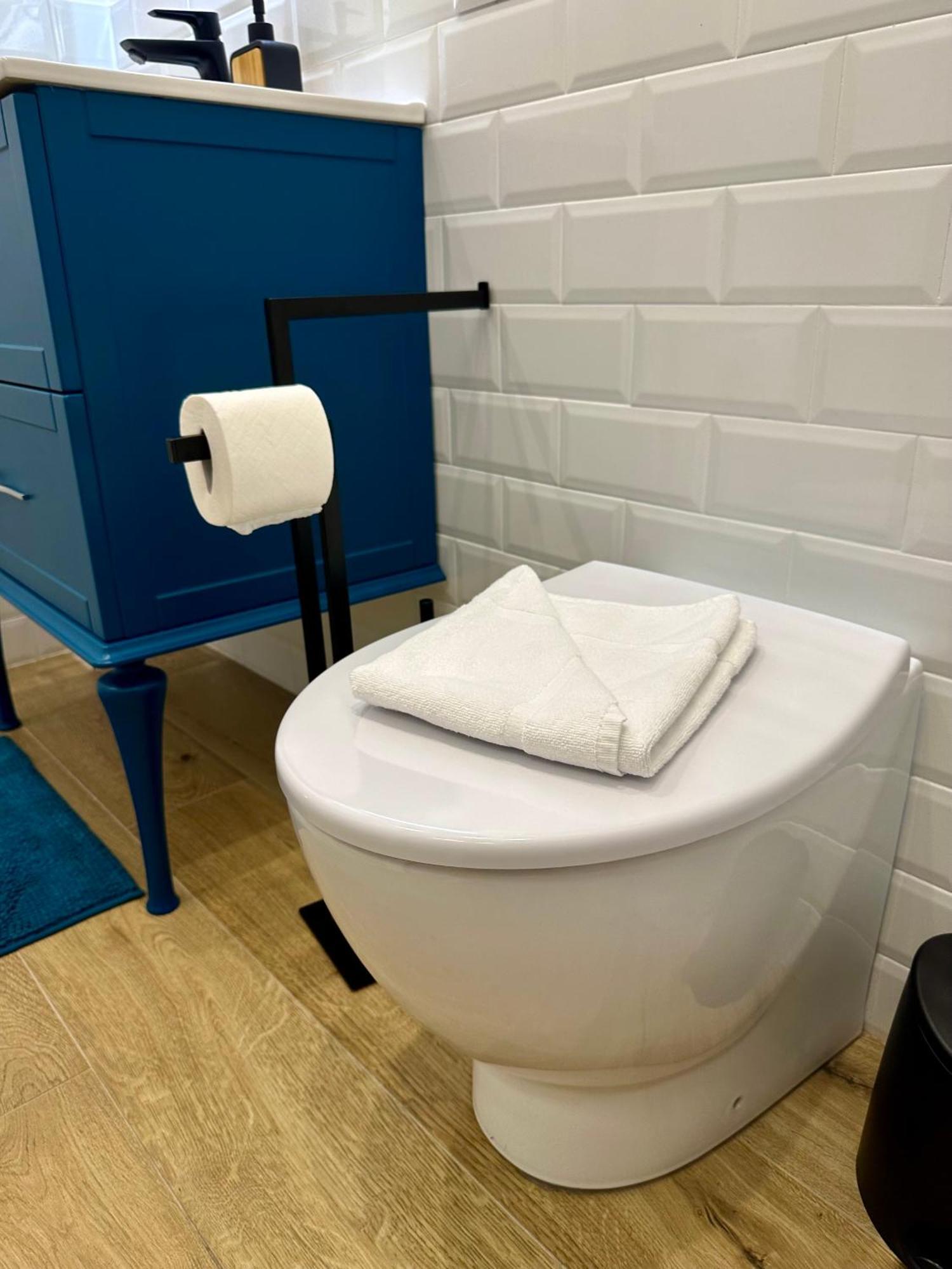 Lr Deluxe Apartments - Porta Venezia - Bilocale Con Giardino Privato Милан Экстерьер фото